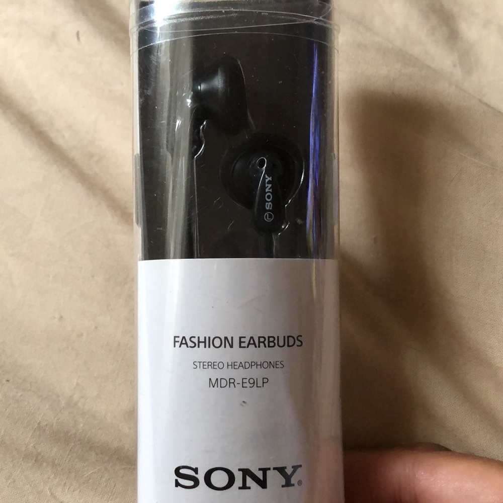 Sony MDR-E9LP Fashion Earbuds, Black